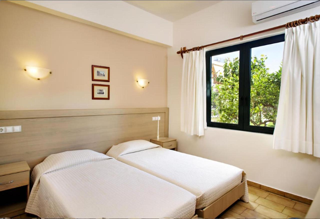 Lili Apartments,Oasis 2,5 Km From Hania Center Parigoria Экстерьер фото