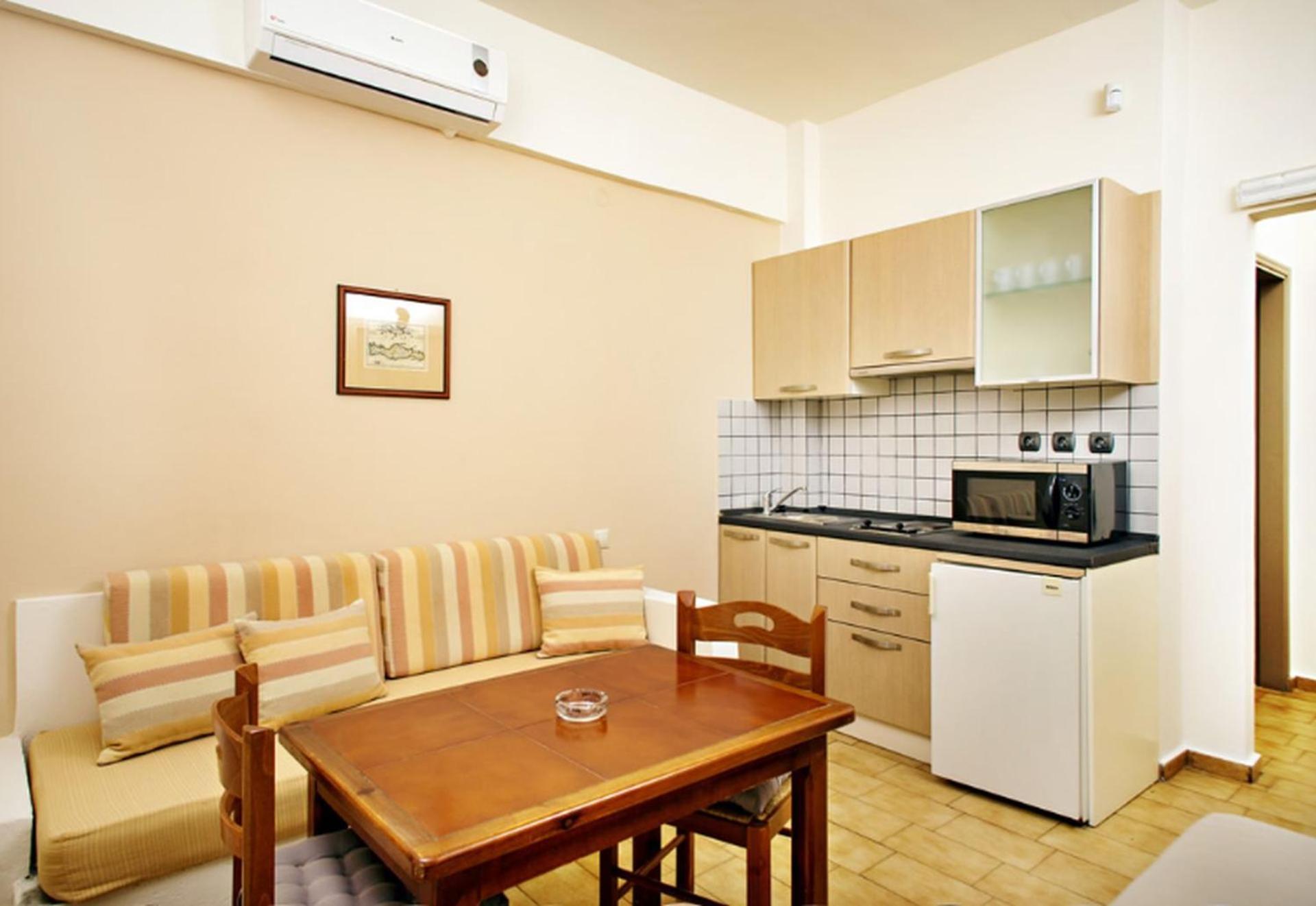 Lili Apartments,Oasis 2,5 Km From Hania Center Parigoria Экстерьер фото