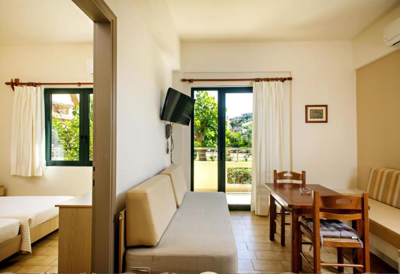 Lili Apartments,Oasis 2,5 Km From Hania Center Parigoria Экстерьер фото