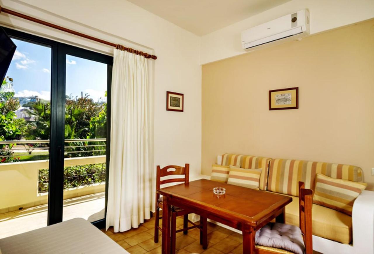 Lili Apartments,Oasis 2,5 Km From Hania Center Parigoria Экстерьер фото